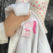 Load image into Gallery viewer, Vs pink white zip up

